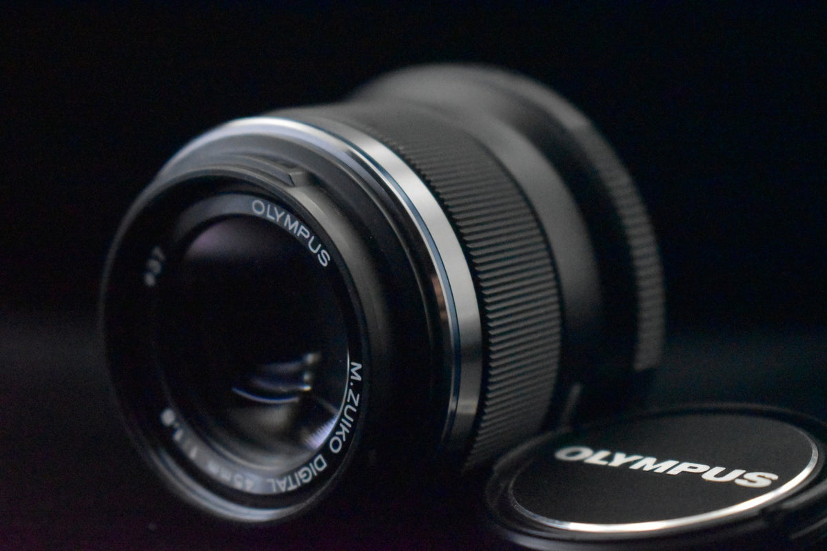 [US Duty Paid] Olympus M.ZUIKO DIGITAL 45mm f/1.8 Objektiv schwarz Japan 9209