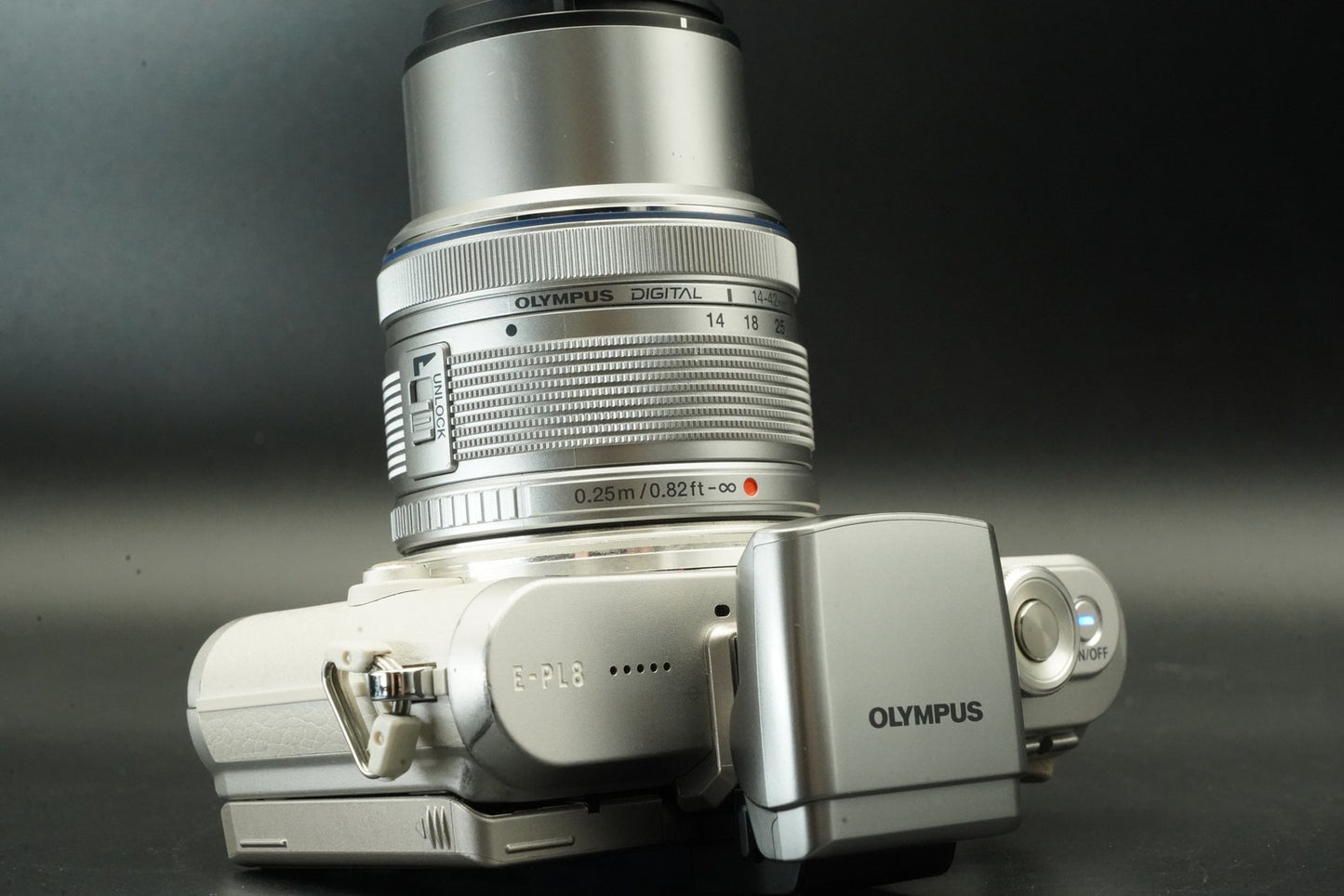 6417 shots! [US Duty Paid] Olympus E-PL8 w/ 40-150mm Lens Digital Camera 11640