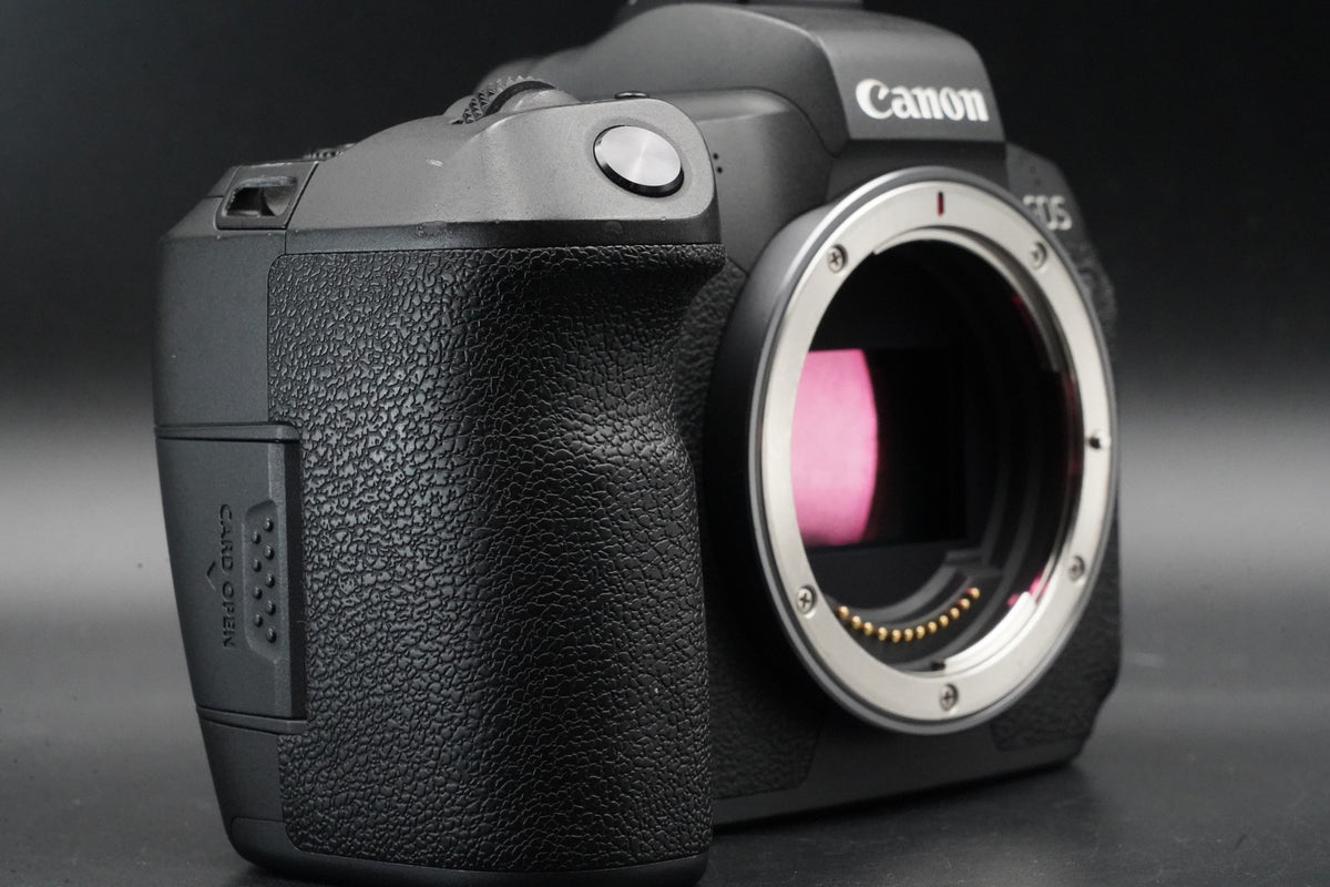 Canon EOS R Full Frame Mirrorless Digital Camera Body -1257 cuts- #11097