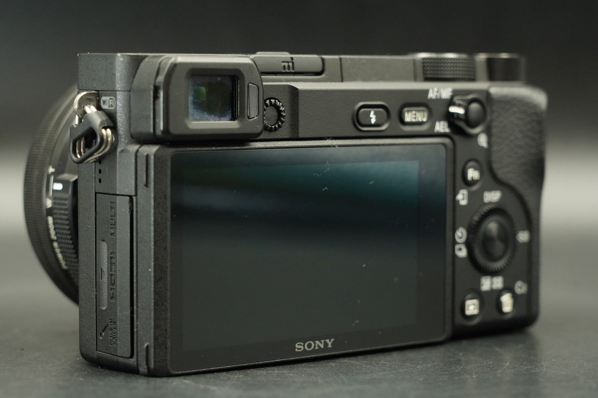 Sony Alpha A6400 Mirrorless Digital Camera with Lens Black -3236 cuts- #12174