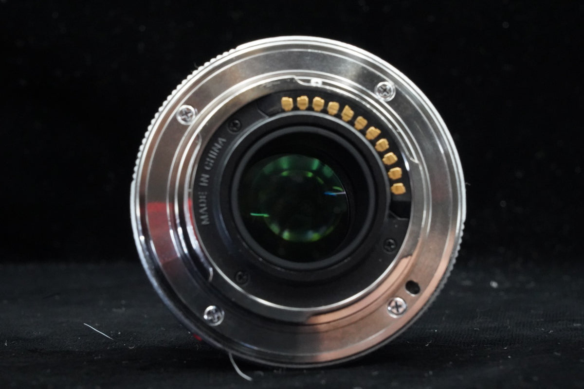 Olympus M.ZUIKO DIGITAL 45mm f/1.8 Lens Silver Japan US STOCK #11260