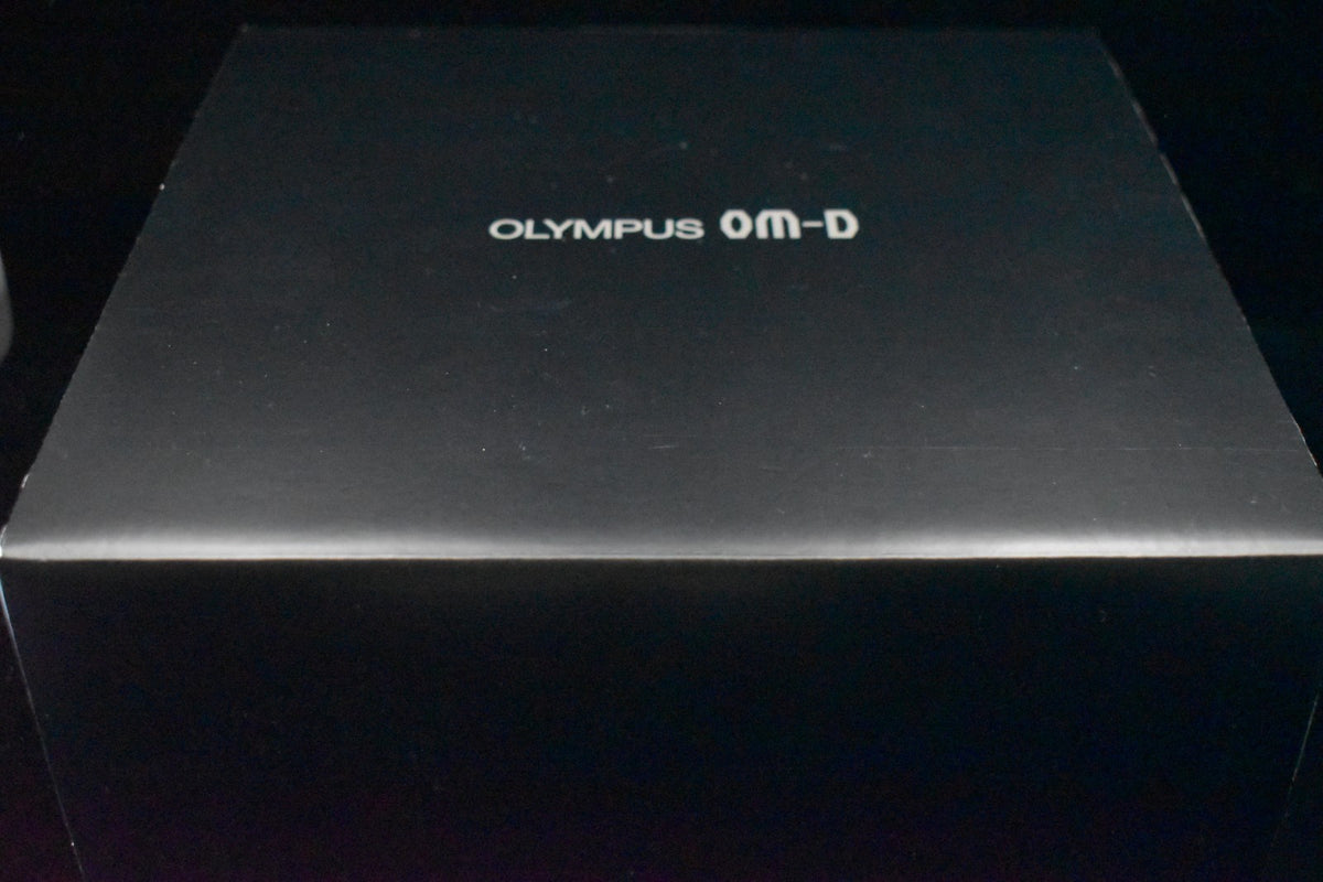 [US Duty Paid] Olympus OM-D E-M5 Mark II 16.1MP Digital SLR Camera Black 9353