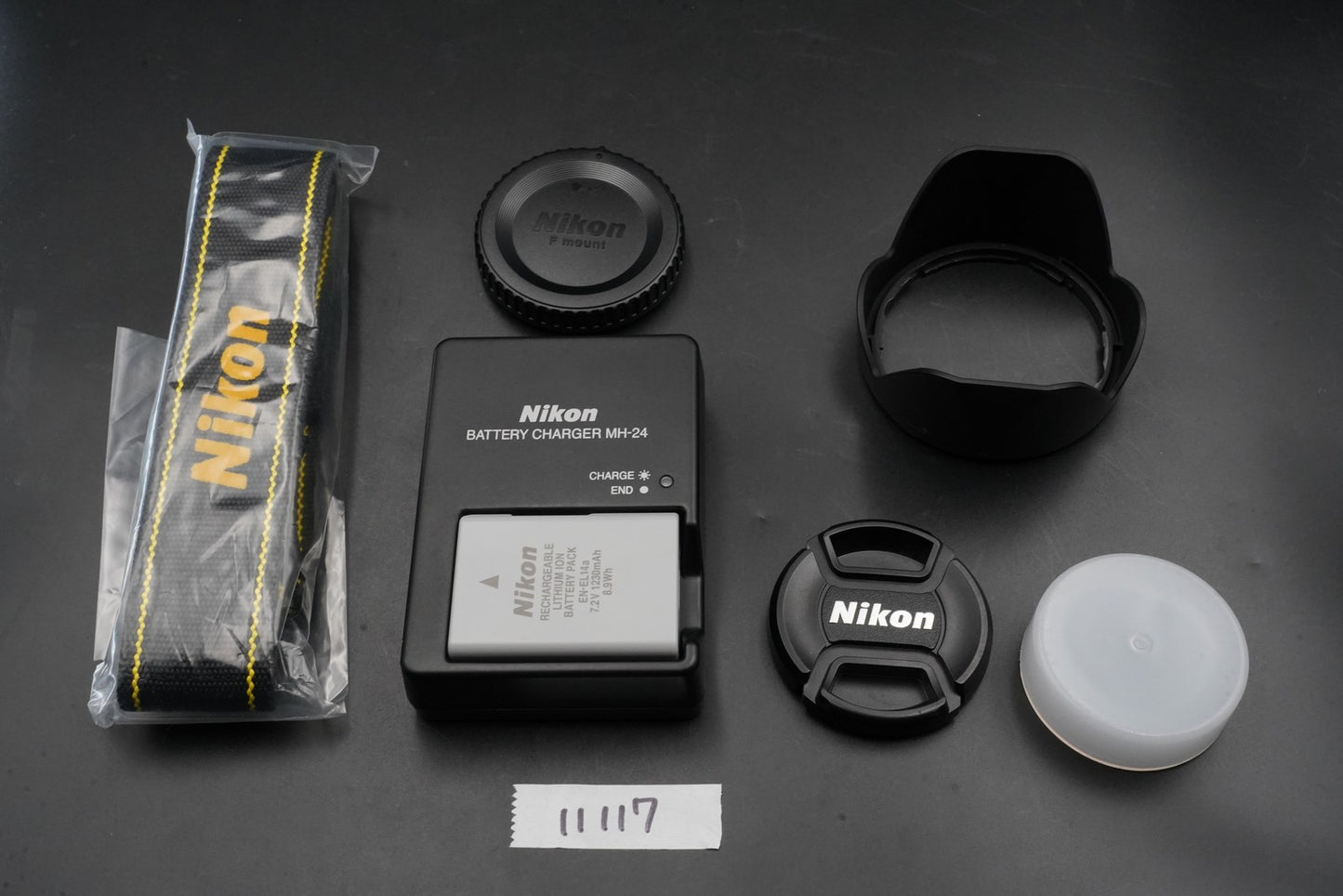 3604 cuts!! Nikon D5600 DSLR Digital Camera with 2 Lenses 11117