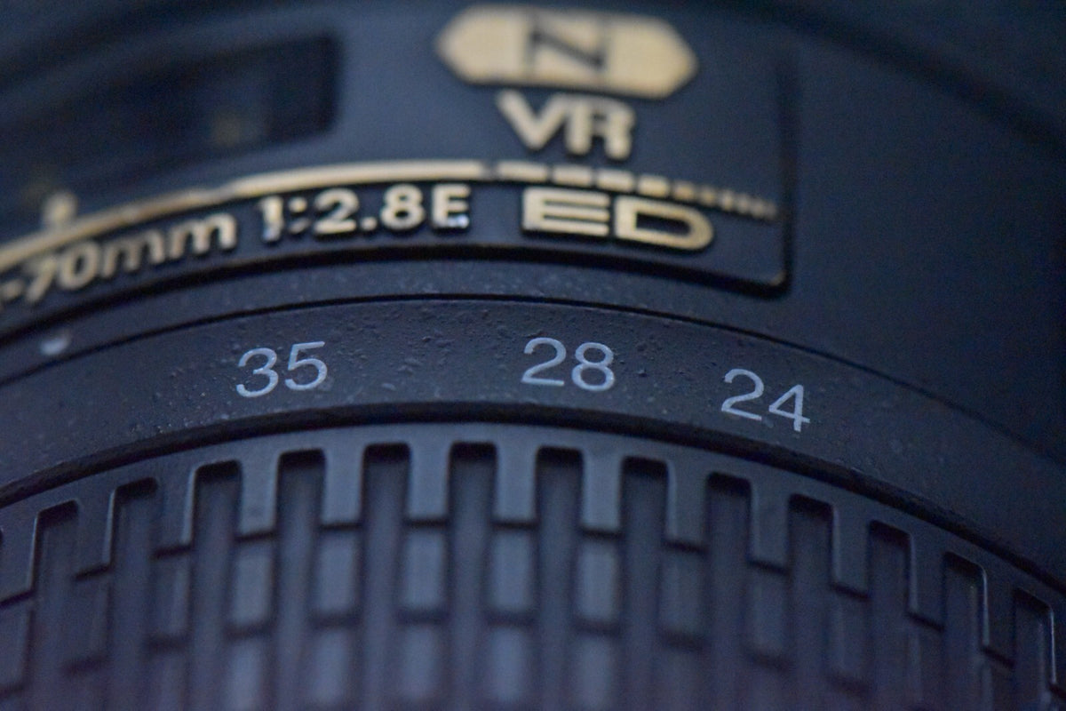 [US Duty Paid] Nikon AF-S AFS Nikkor 24-70 mm f/2.8 E ED VR obiettivo zoom...