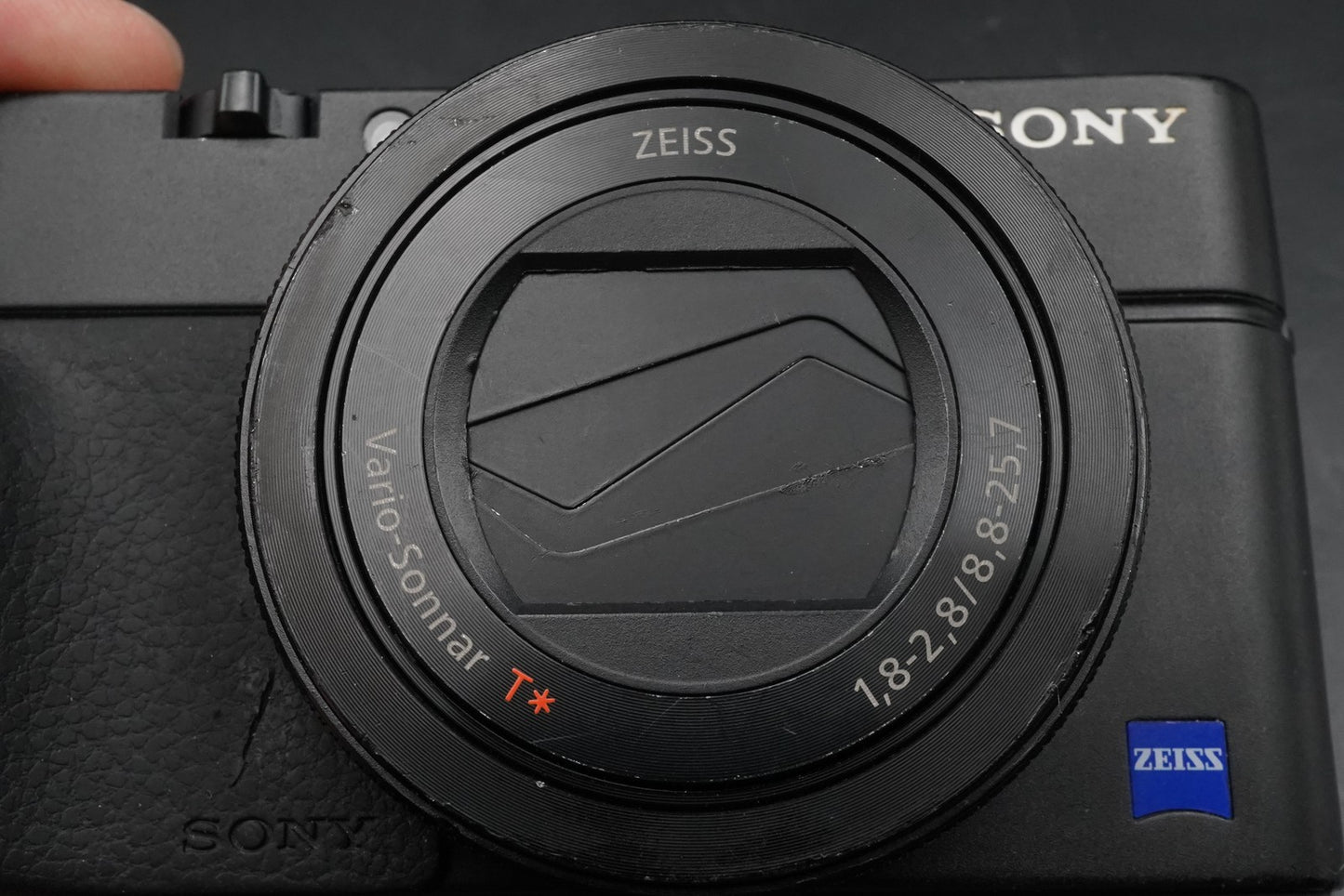Sony RX100IV M4 DSC-RX100IV Digital Camera 35 Languages US DUTY PAID 11292