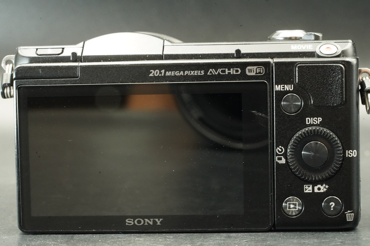 Sony Alpha a5000 Digital Camera with Lens Black -19709 cuts- US STOCK #11990