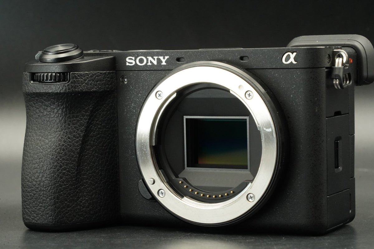 SONY a6700 ILCE-6700 Mirrorless Camera Black -9505 cuts- US STOCK #11584