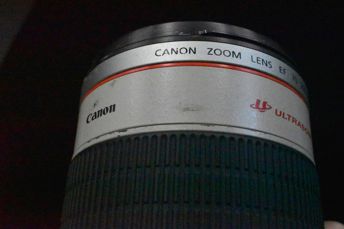 Canon EF 70-200mm F/2.8 L IS USM Telephoto Zoom AF Lens US Duty Paid 10384