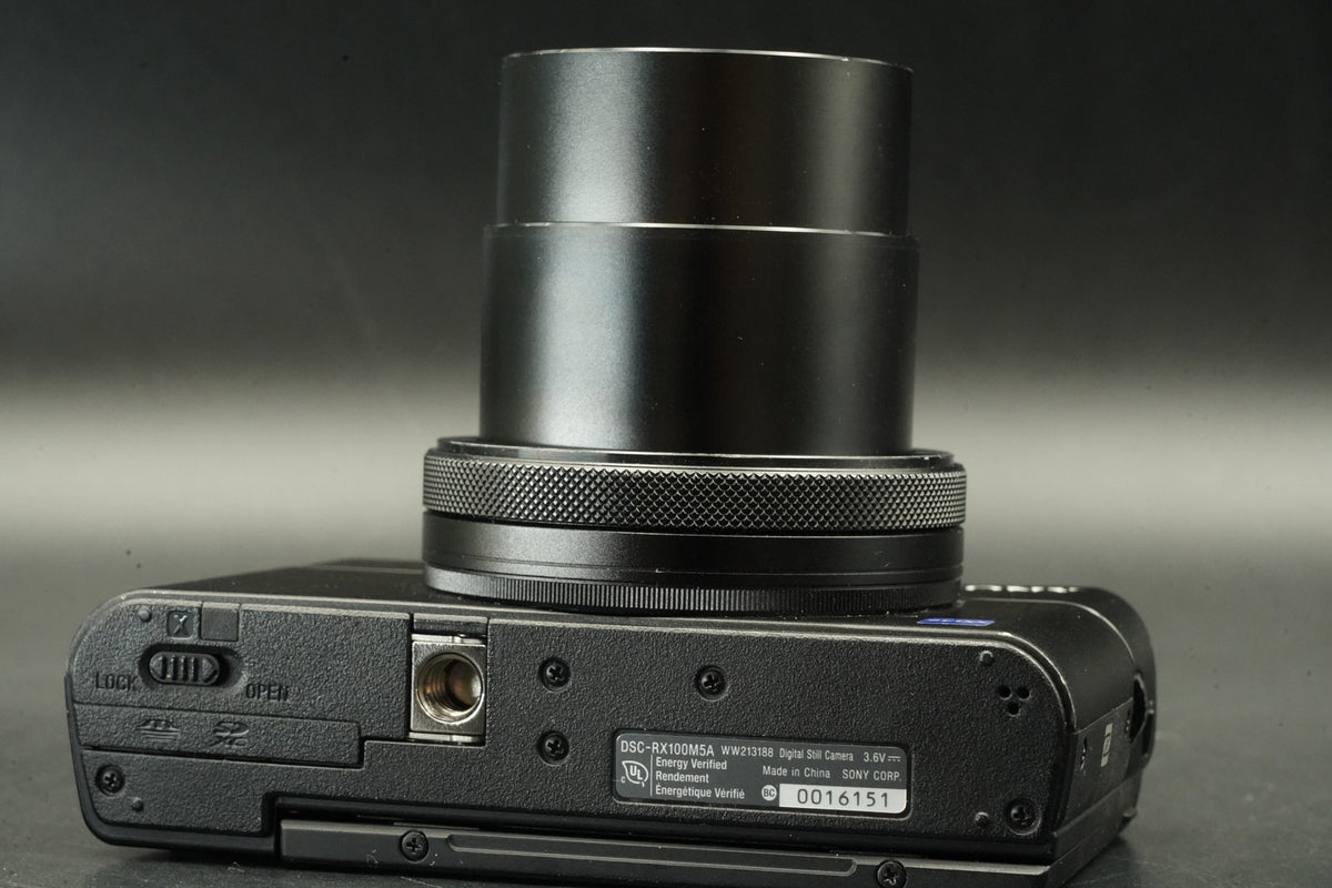 Sony Cyber-Shot DSC-RX100M5A  RX100VA 20.1MP 4K Digital Camera US STOCK #12308