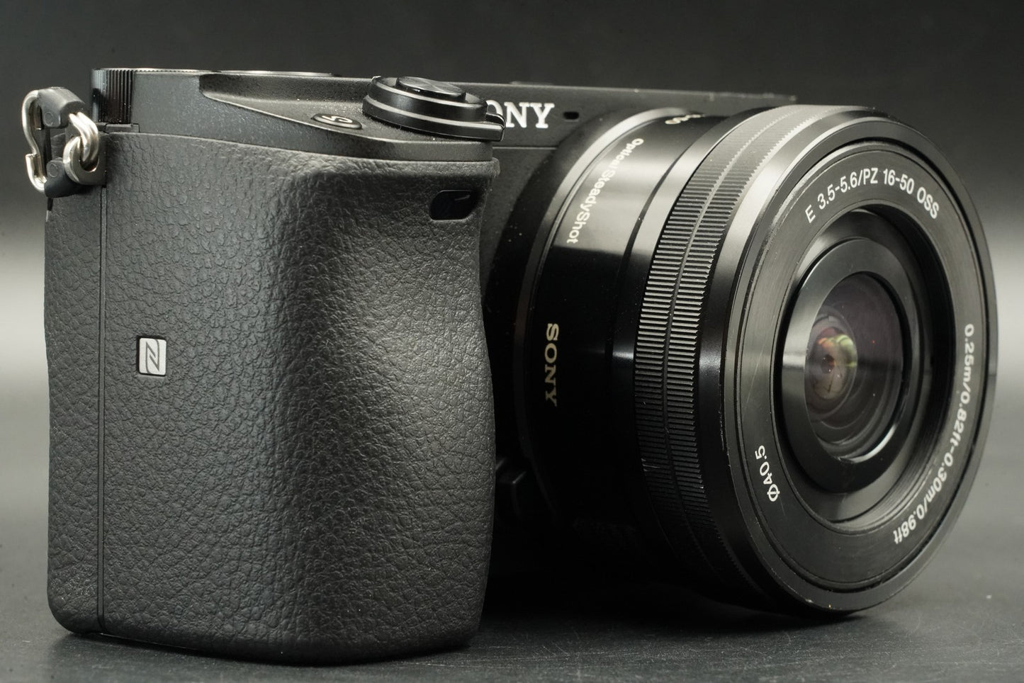 Sony Alpha A6400 Mirrorless Digital Camera Black with Lens US Duty Paid 11521