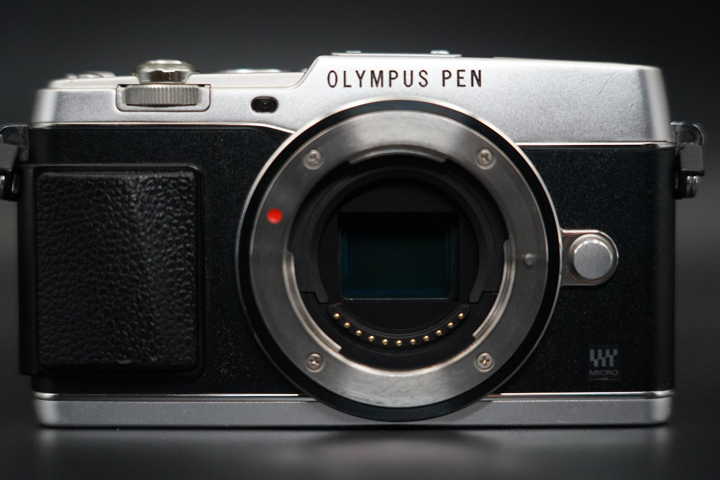 Olympus PEN E-P5 Silver Body Wifi Digital Camera Japan US Duty Paid 10593
