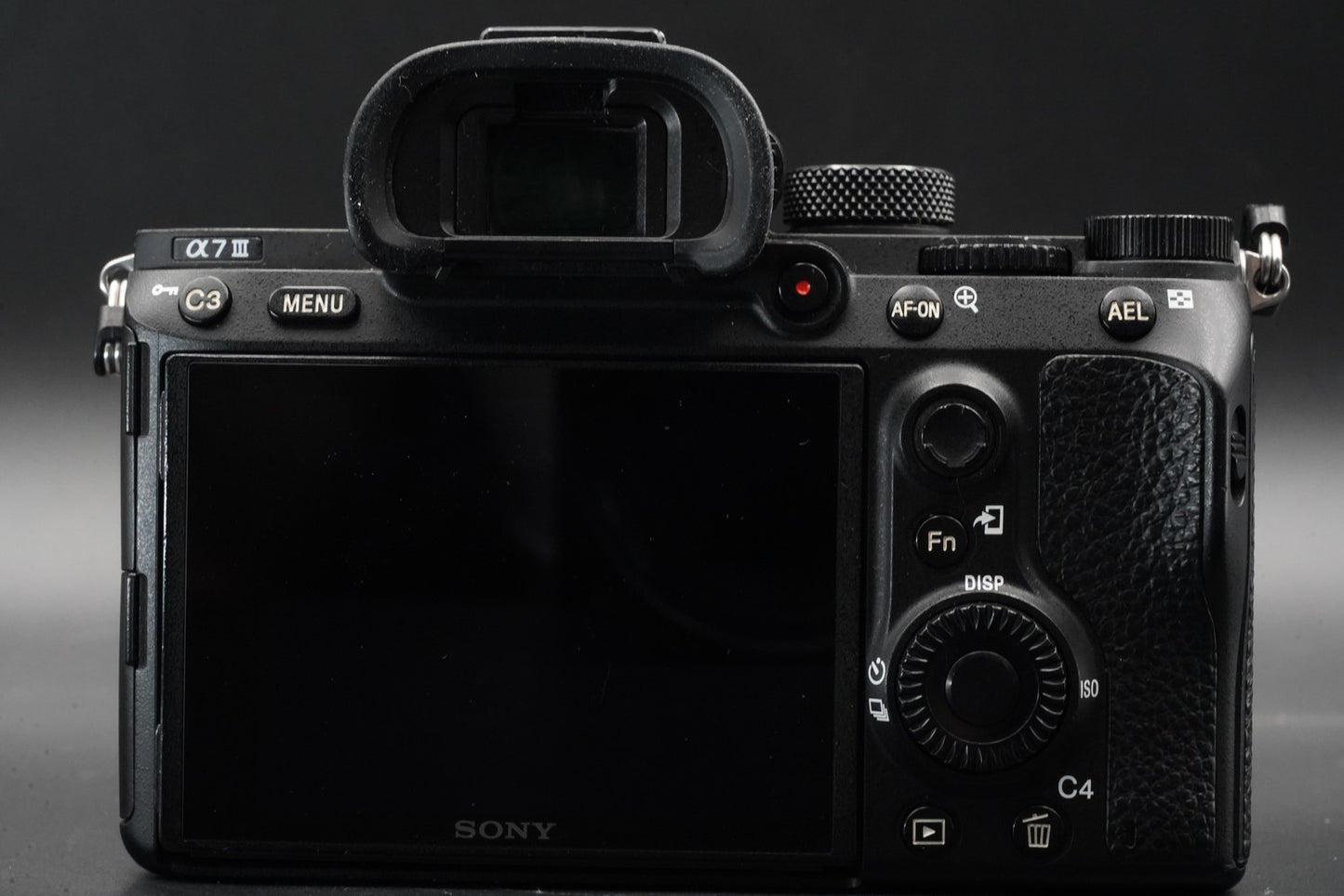 Sony Alpha a7 III ILCE-7M3 Mirrorless Digital Camera w/ FE 28-70 Lens 10812