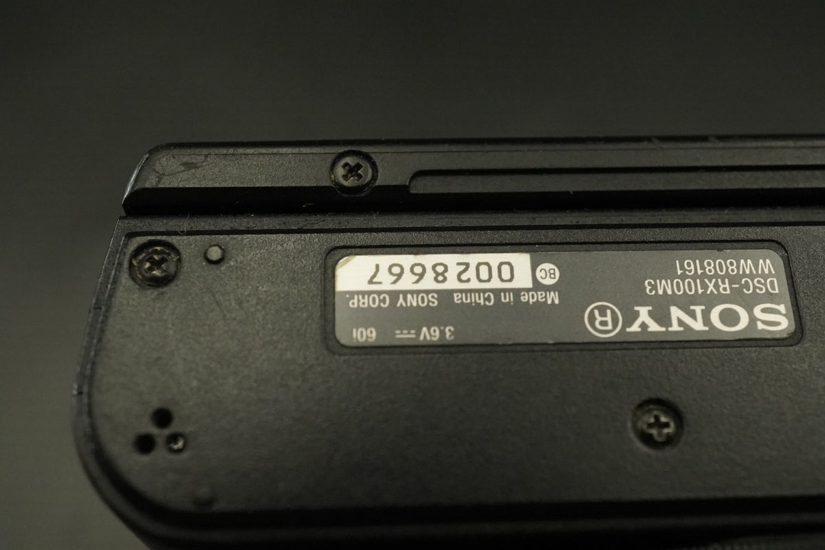 Sony Cyber-shot DSC-RX100 III M3 Point Shoot Digital Camera #12426