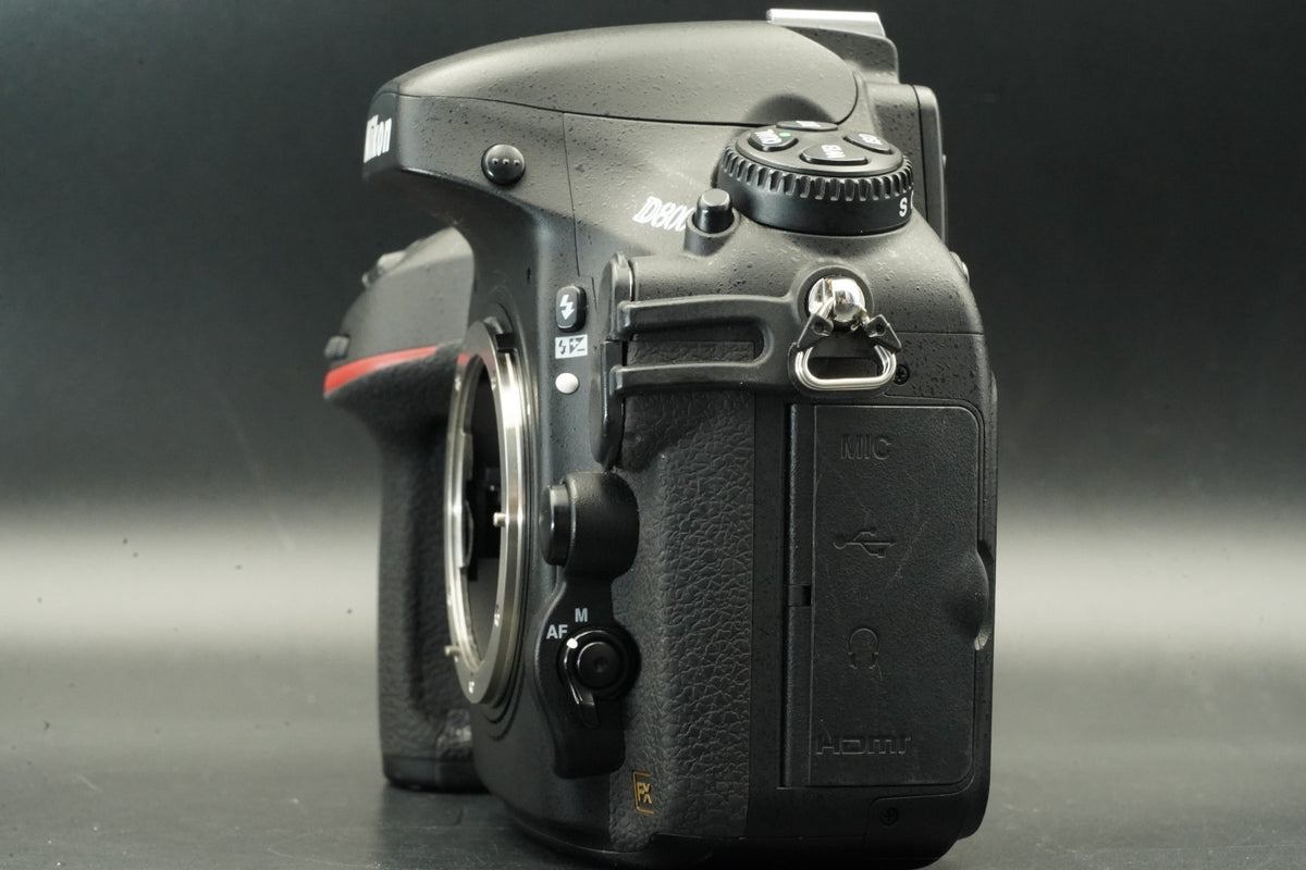 Nikon D800 36.3MP FX DSLR Camera Body Used -389K cuts- #12556