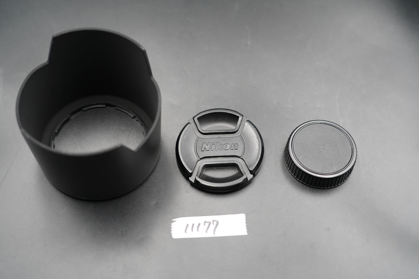 Nikon AF-S MICRO NIKKOR 105mm F/2.8G ED VR Lens US Duty Paid 11177