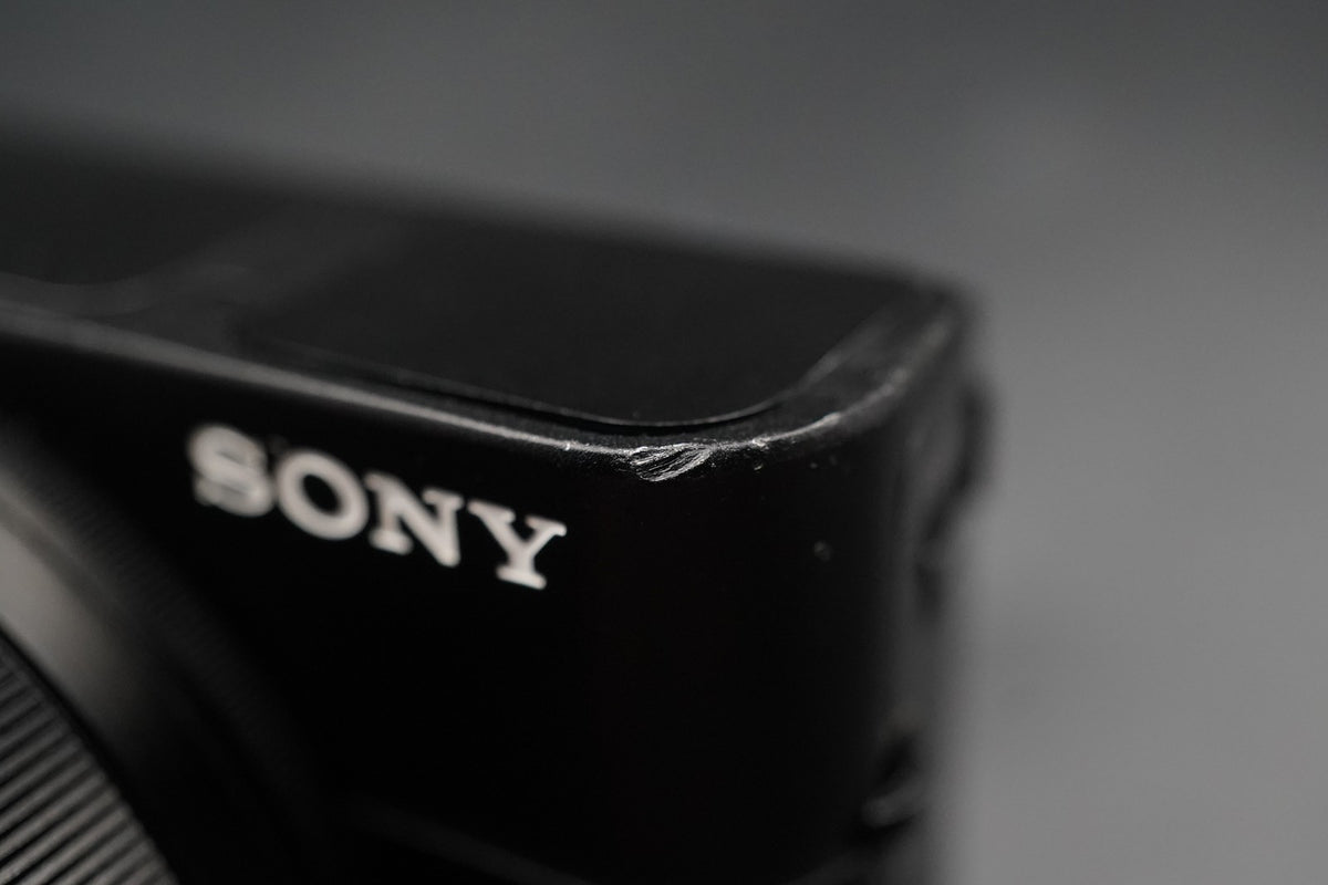 Sony Cyber-shot DSC-RX100 III M3 Point Shoot Digital Camera US STOCK #11398