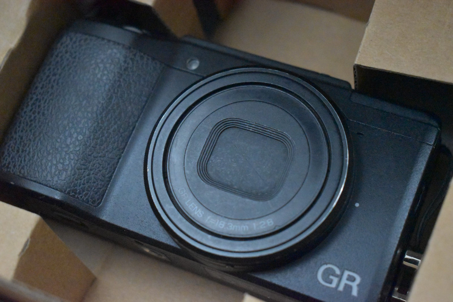 RICOH GR II 16.2 MP Compact Digital Video Camera US Duty Paid 9414
