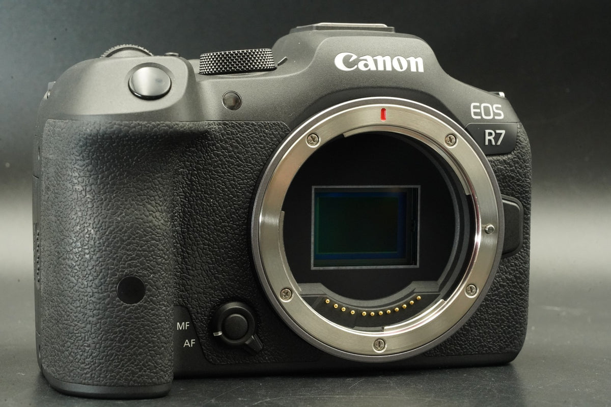 Canon EOS R7 Mirrorless Digital Camera -12% cuts- US STOCK #11669