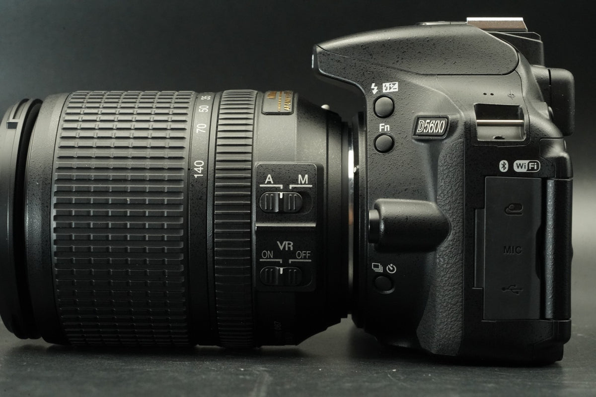 Nikon D5600 DSLR Camera w/ AF-S 18-140mm f/ 3.5-5.6 G ED VR -5172 cuts- #11602
