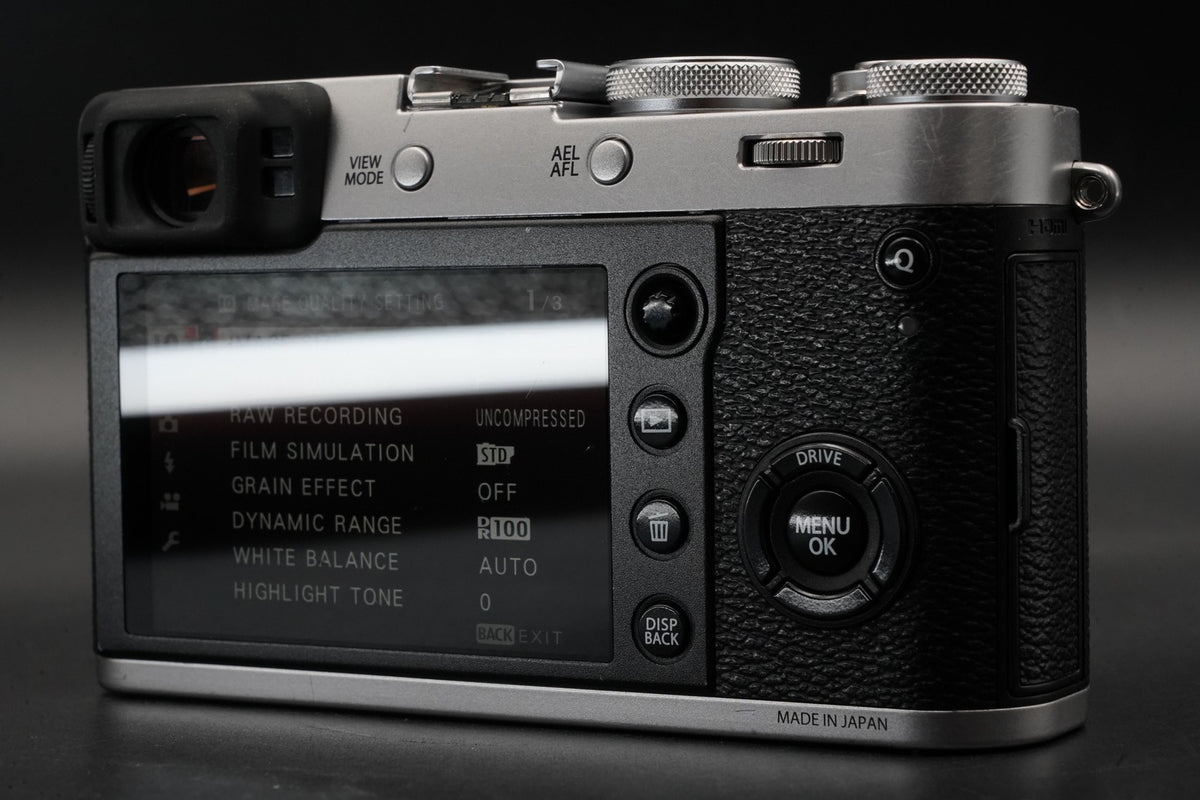 Fujifilm X100F 24.3MP Digital Camera Silver From JAPAN US STOCK #11269