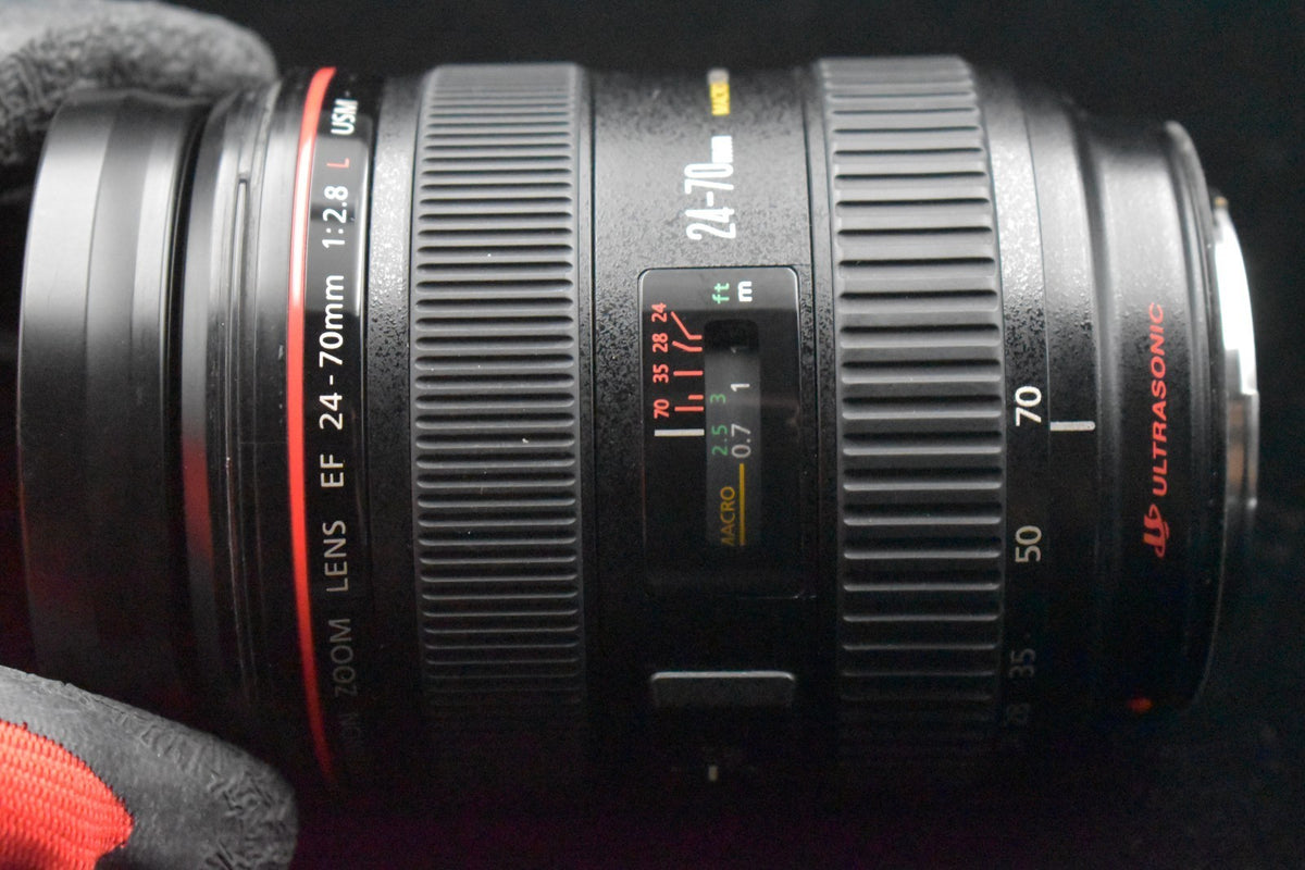 [US Duty Paid] Canon EF 24-70mm f/2.8 L USM AF Telephoto Zoom Lens Used 9338
