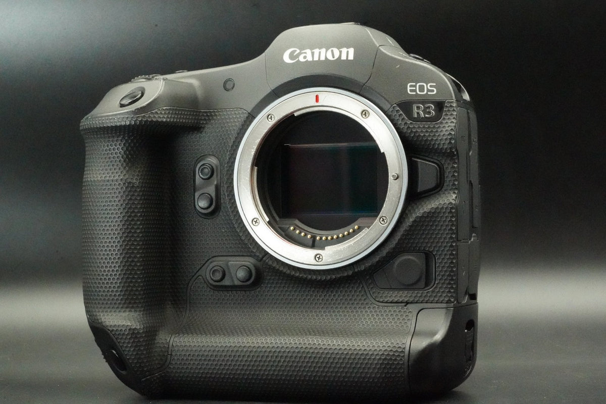 Canon EOS R3 Mirrorless Digital Camera -240K (48%) cuts- #12730