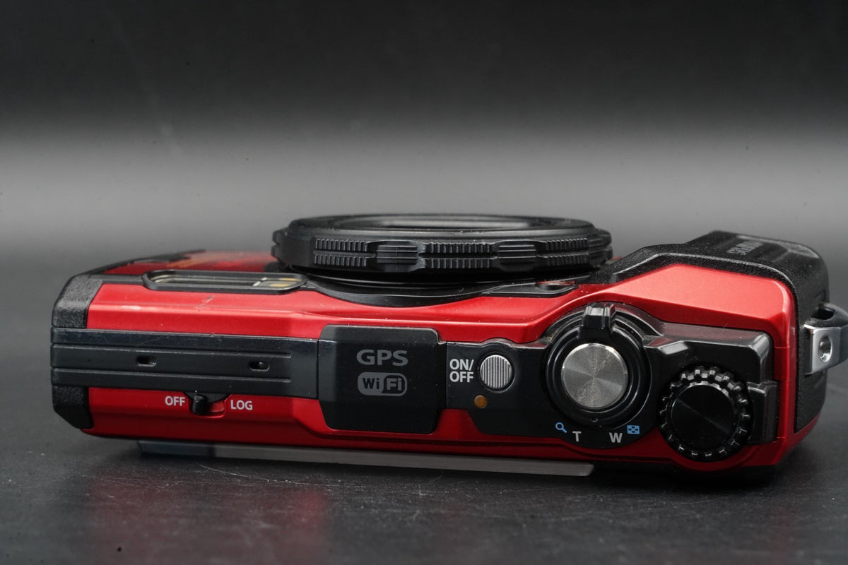 Olympus Tough TG-6 Red Waterproof Digital Camera 12MP -2734 cuts- #11428