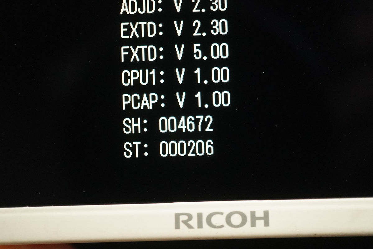 Ricoh GR Digital IV 10.4MP Digital Camera White -4672 cuts- #11652