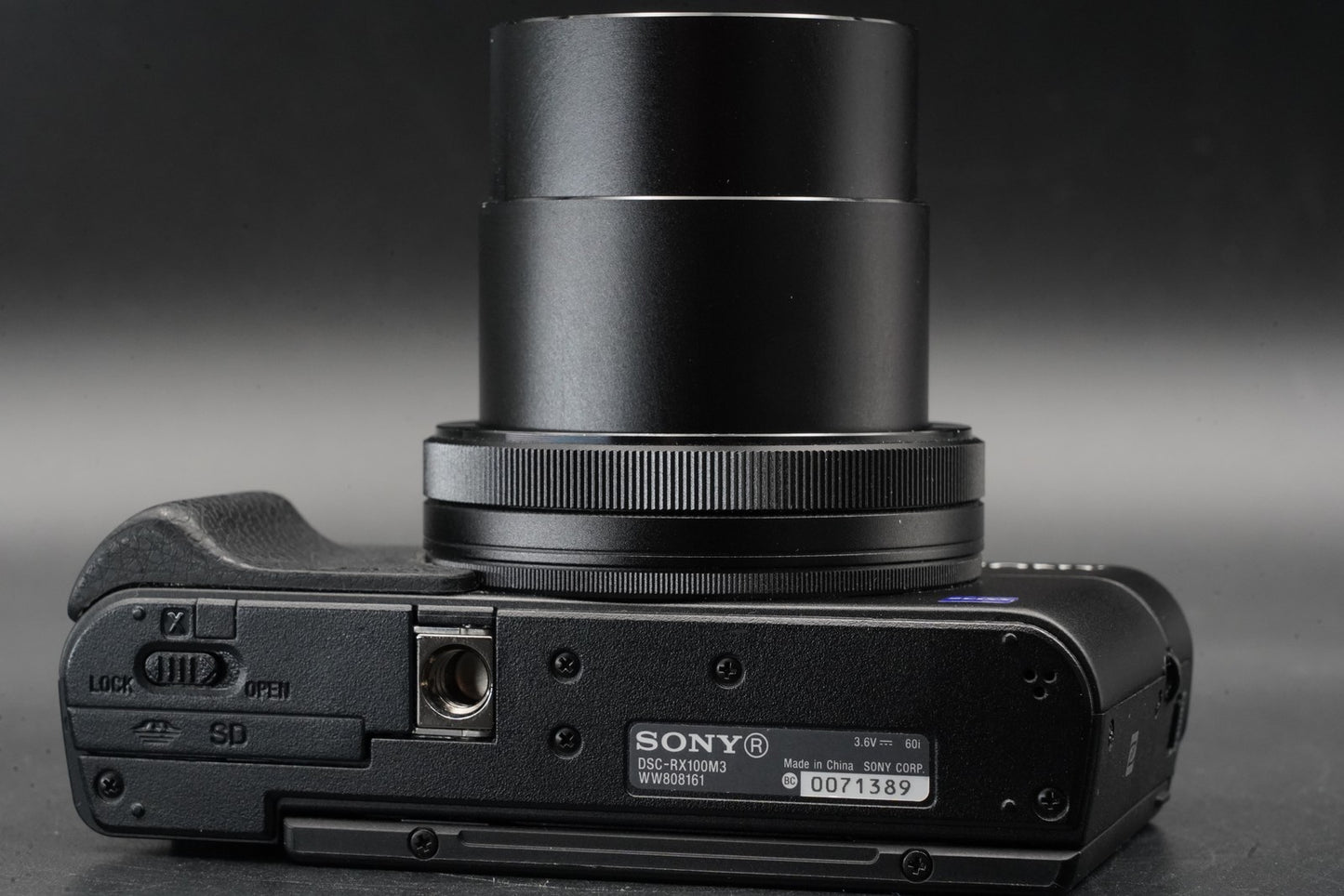Sony Cyber-shot DSC-RX100M3 III Point Shoot Digital Camera US STOCK #11070