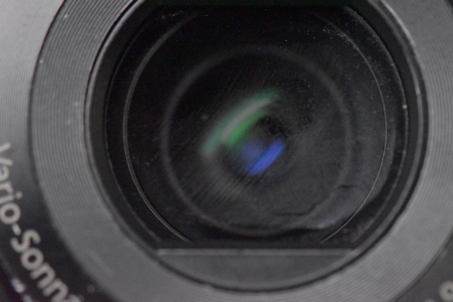 ENGLISH OK! Sony Cyber-Shot DSC-RX100 20.2MP Digital Camera R0083