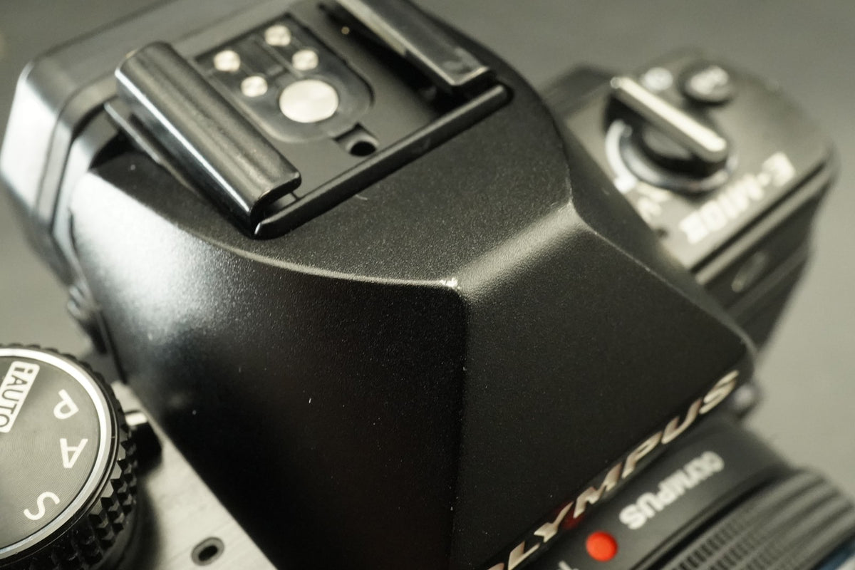 Olympus E-M10 Mark II Digital Camera Black w/ 14-42mm EZ Lens -21549 cut- #12113