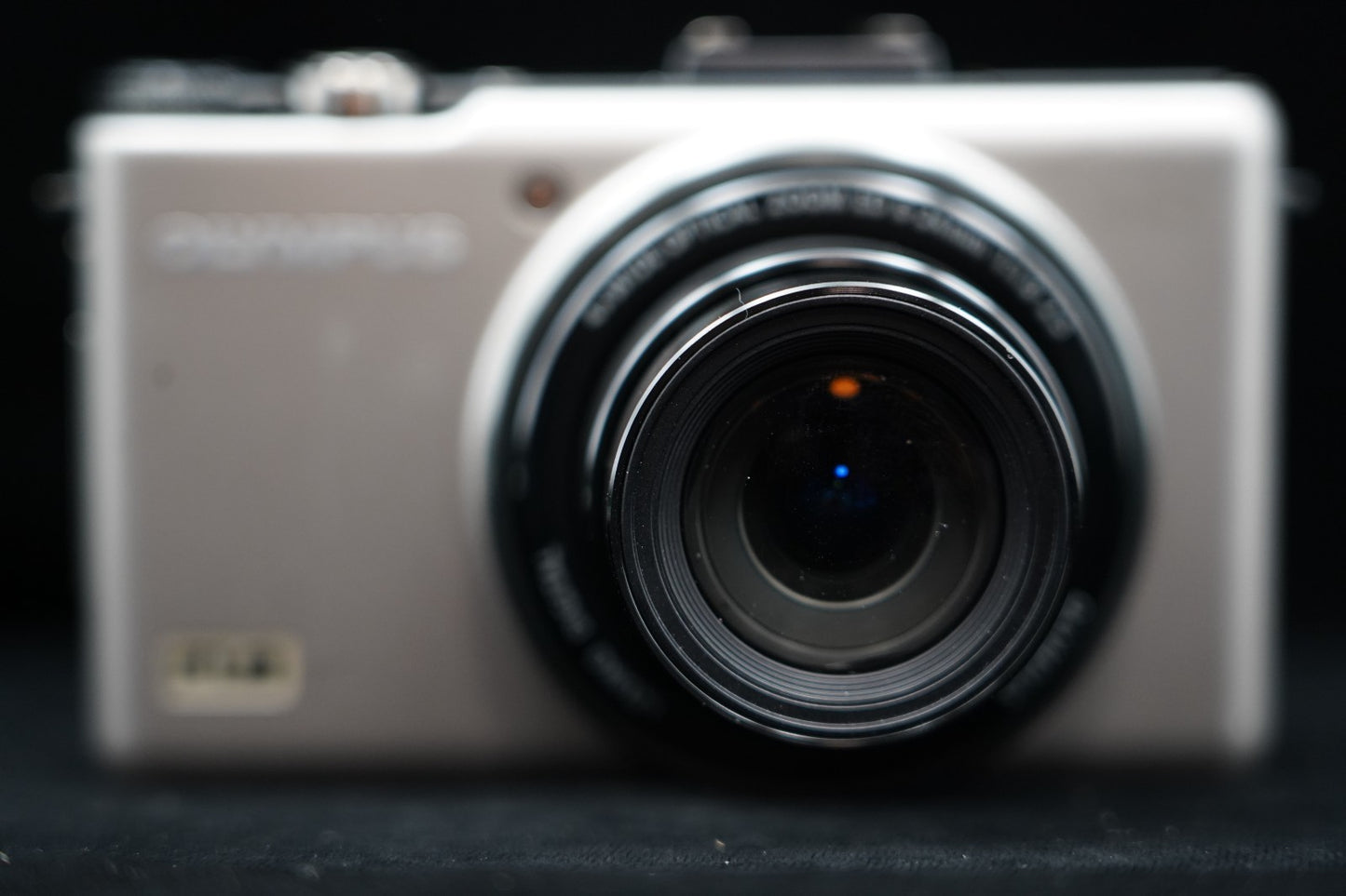 Olympus STYLUS XZ-1 Silver Point and Shoot Digital Camera US Duty Paid