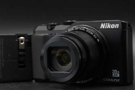 Nikon COOLPIX A900 20.3MP 35x Compact Digital Camera Black US Duty Paid 10700