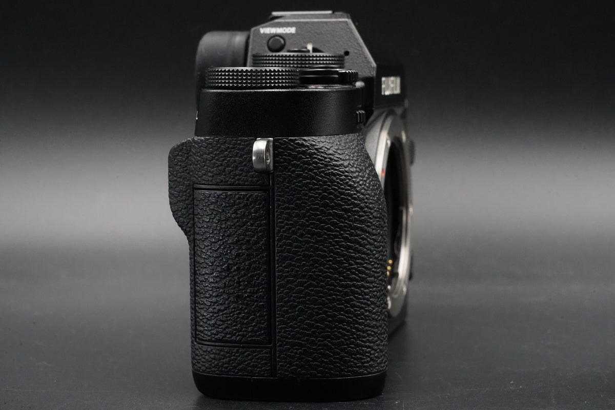 Fujifilm X-T1 Mirrorless Digital Camera 16.3MP Black -480 cuts- #10935