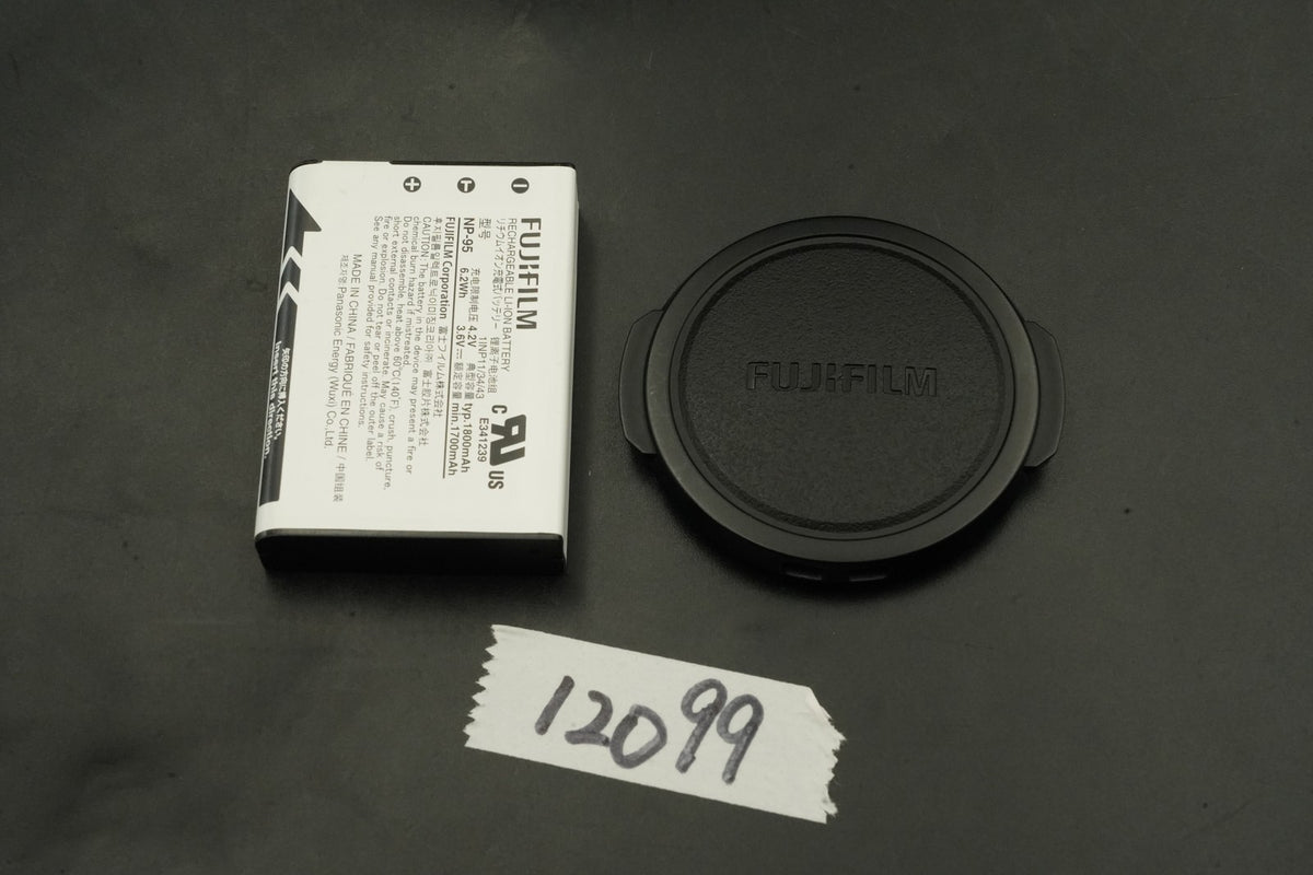 Fujifilm Fuji XF10 Compact Digital Camera Black #12099