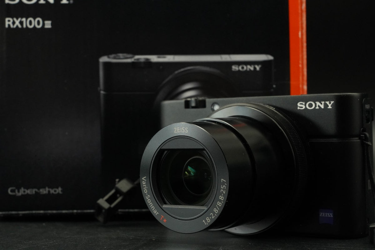 Sony Cyber-shot DSC-RX100M3 III Point Shoot Digital Camera #11942