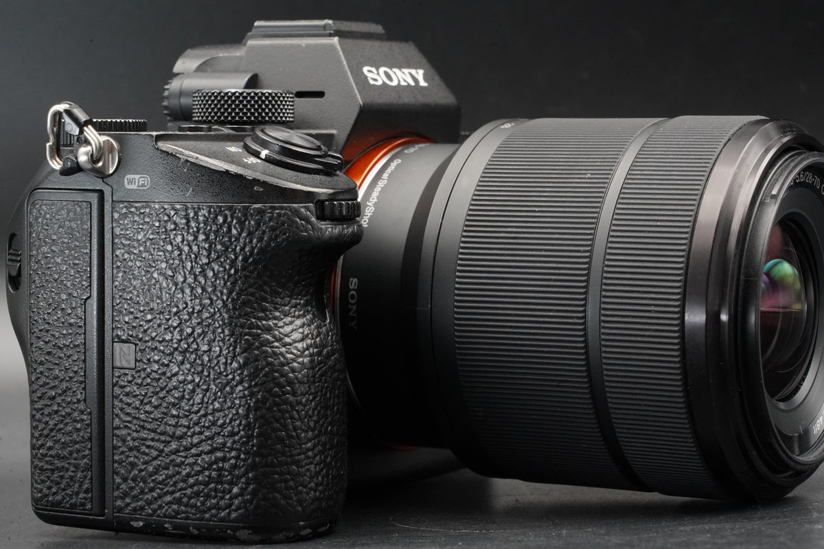 Sony Alpha a7 III ILCE-7M3 Mirrorless Digital Camera w/ FE 28-70 Lens #11372