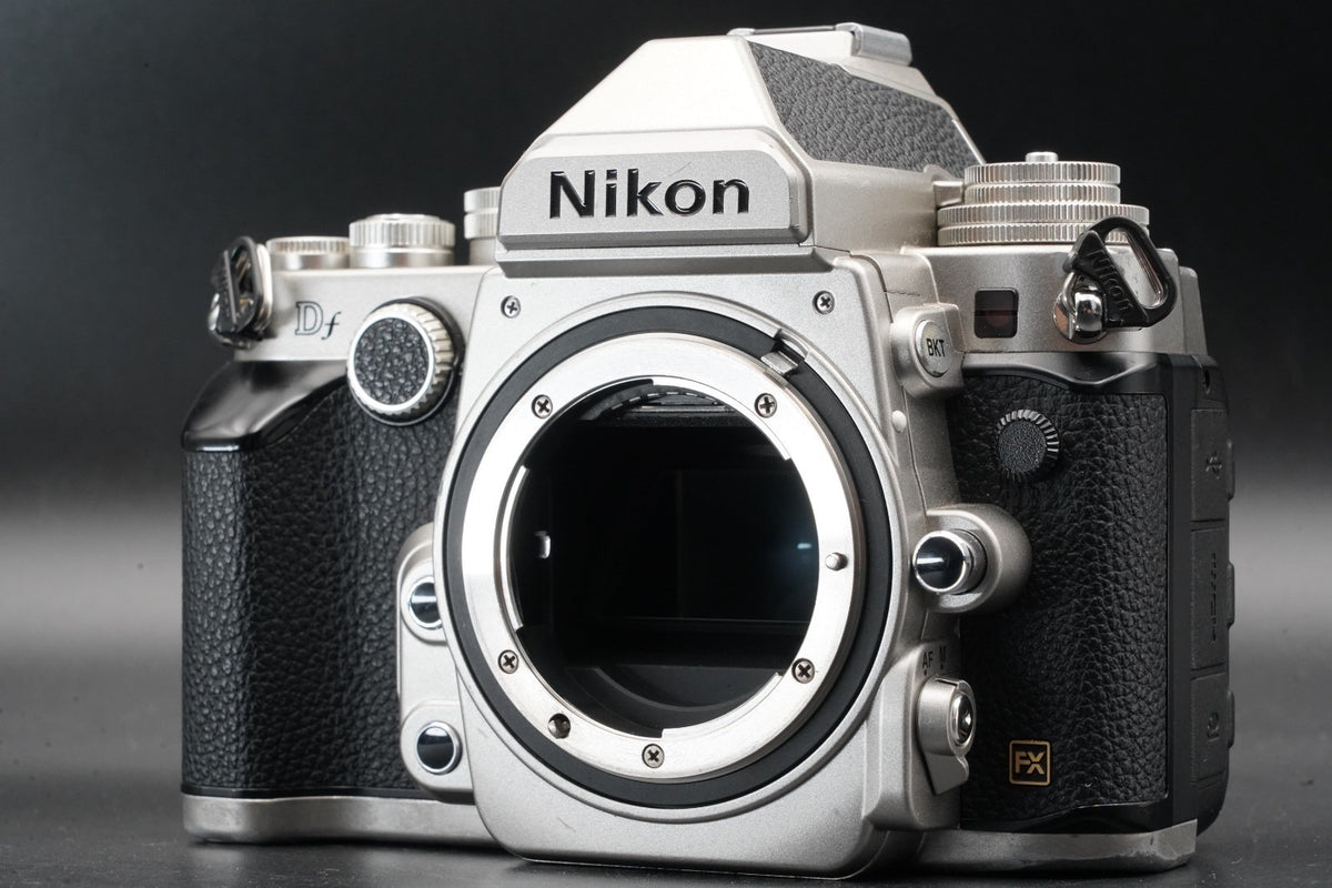 Cuerpo de cámara digital Nikon Df Silver DSLR -8818 cortes - #11462