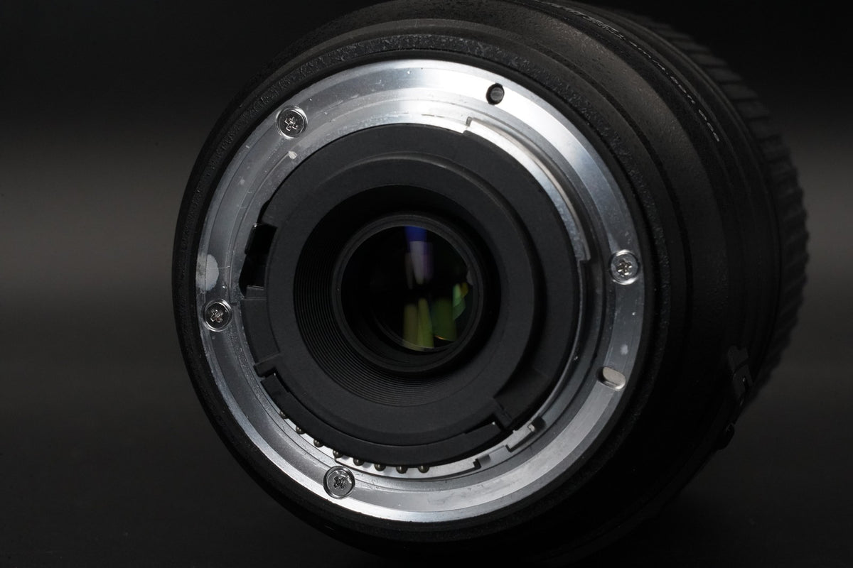 Nikon AF-S DX NIKKOR 55-300mm F/4.5-5.6 G ED VR Lens 10906 #10907
