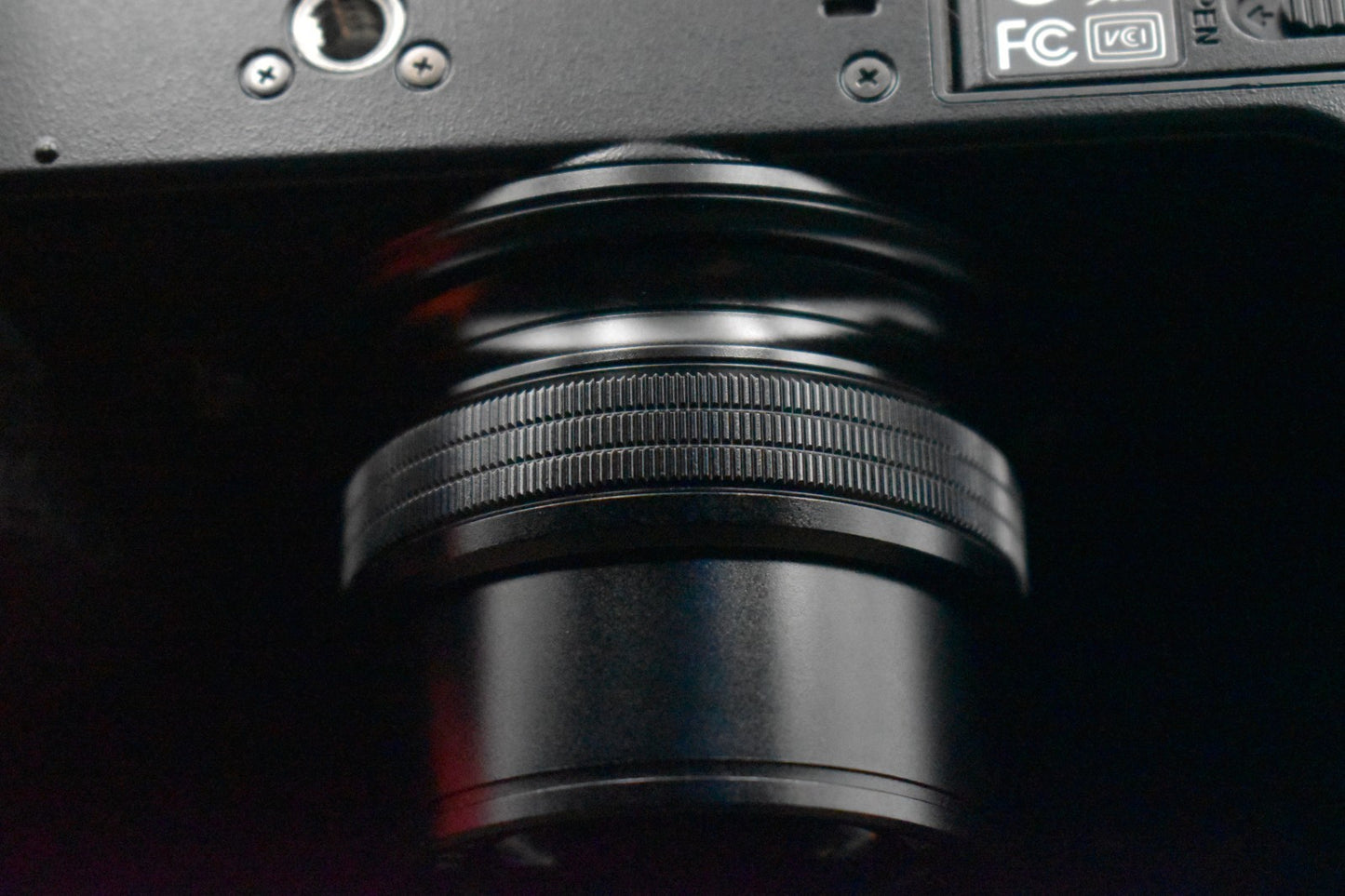 [US Duty Paid] Fujifilm X10 Black pPoint and Shoot Compact Digital Camera 9325