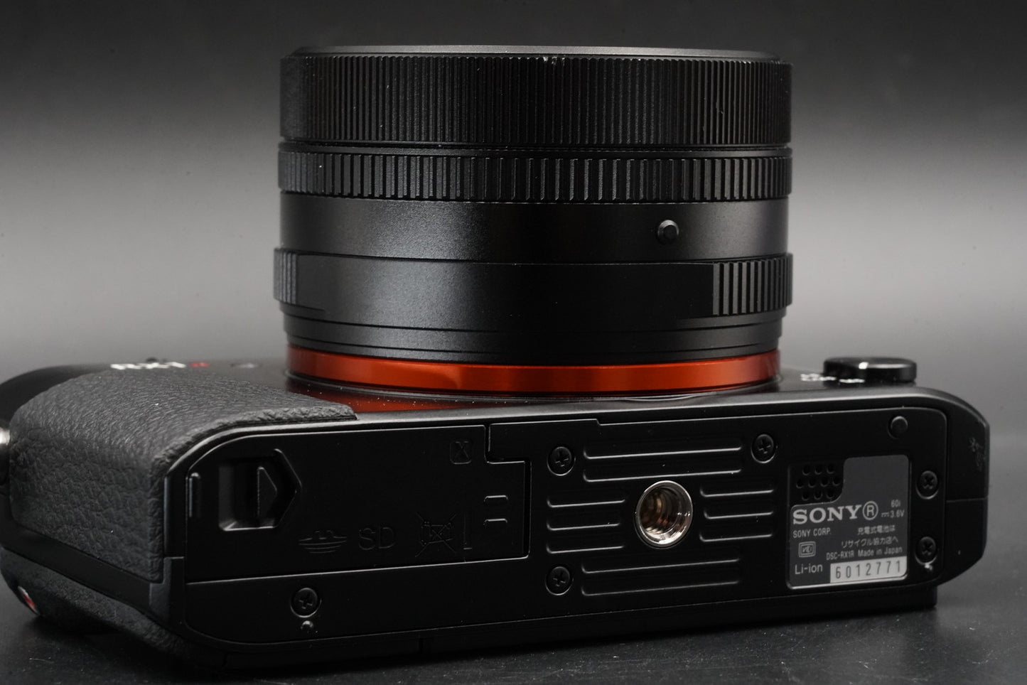 SONY Cyber-Shot RX1R DSC-RX1R 24.3 MP Digital Camera [English OK] 10927
