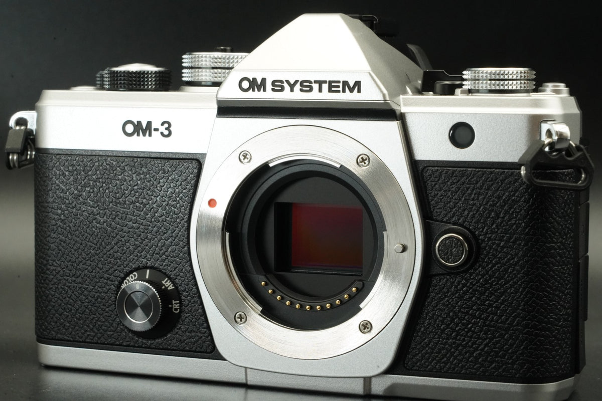 OM SYSTEM OM-3 Mirrorless Camera Silver -223 cuts- #11668