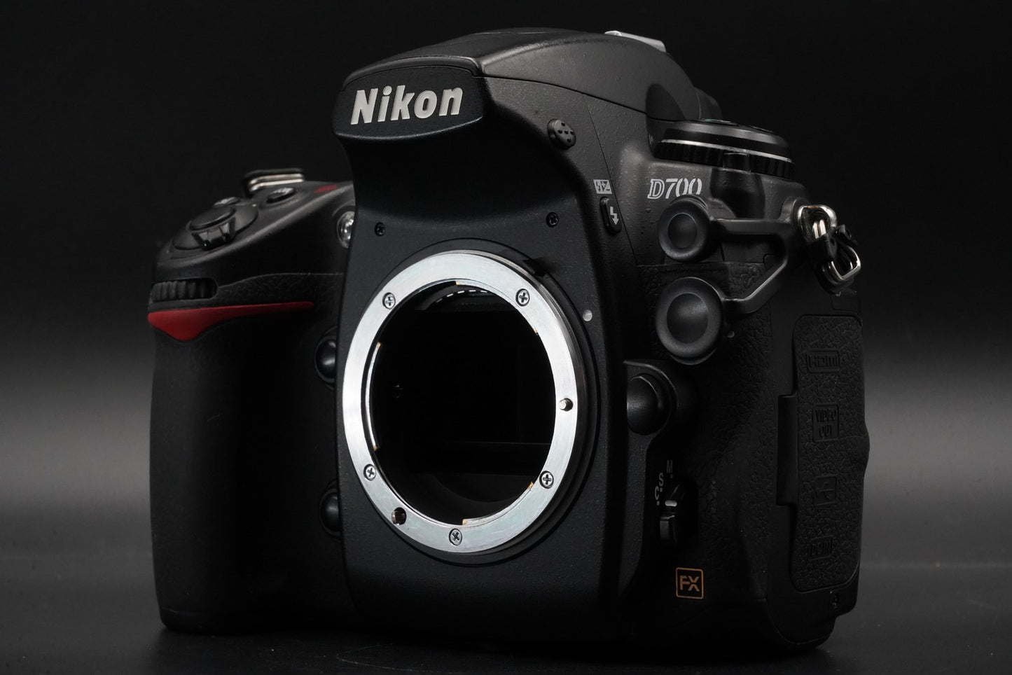 Nikon D700 12.1 MP DSLR Digital Video Camera Used US Duty Paid 10840