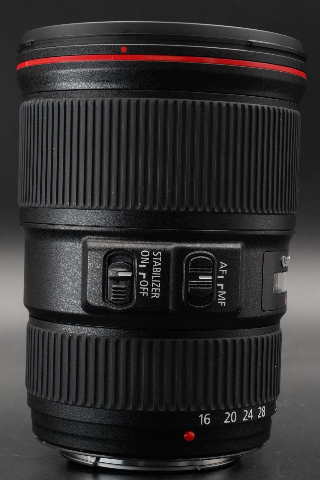 Canon EF 16-35mm f/4 L IS USM Lens Wide Angle AF Lens US Duty Paid 10794