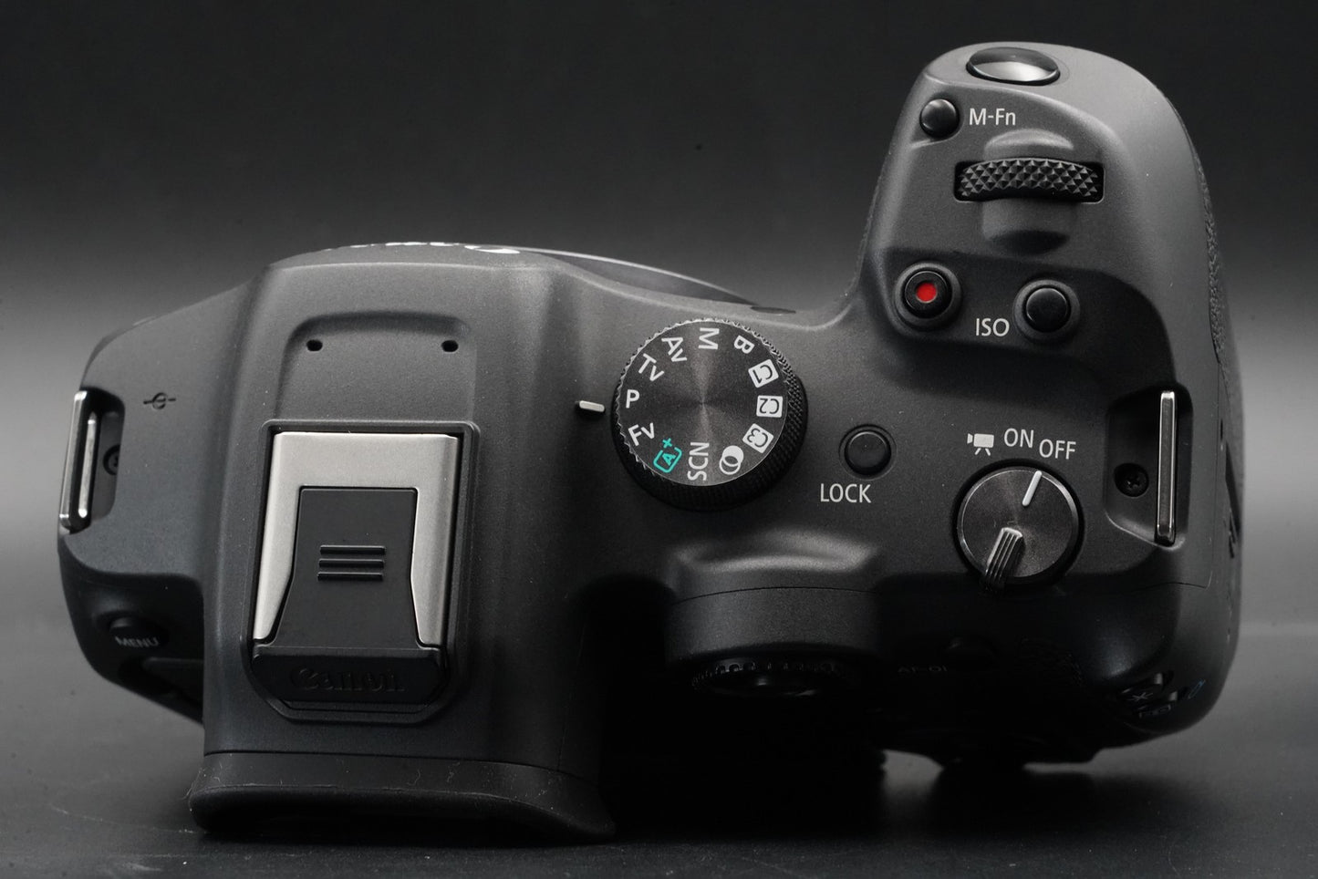 Canon EOS R7 Mirrorless Digital Camera US DUTY PAID 10818