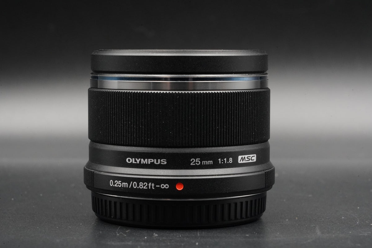 OLYMPUS M.ZUIKO DIGITAL 25mm F/1.8 Black Lens US STOCK #11784