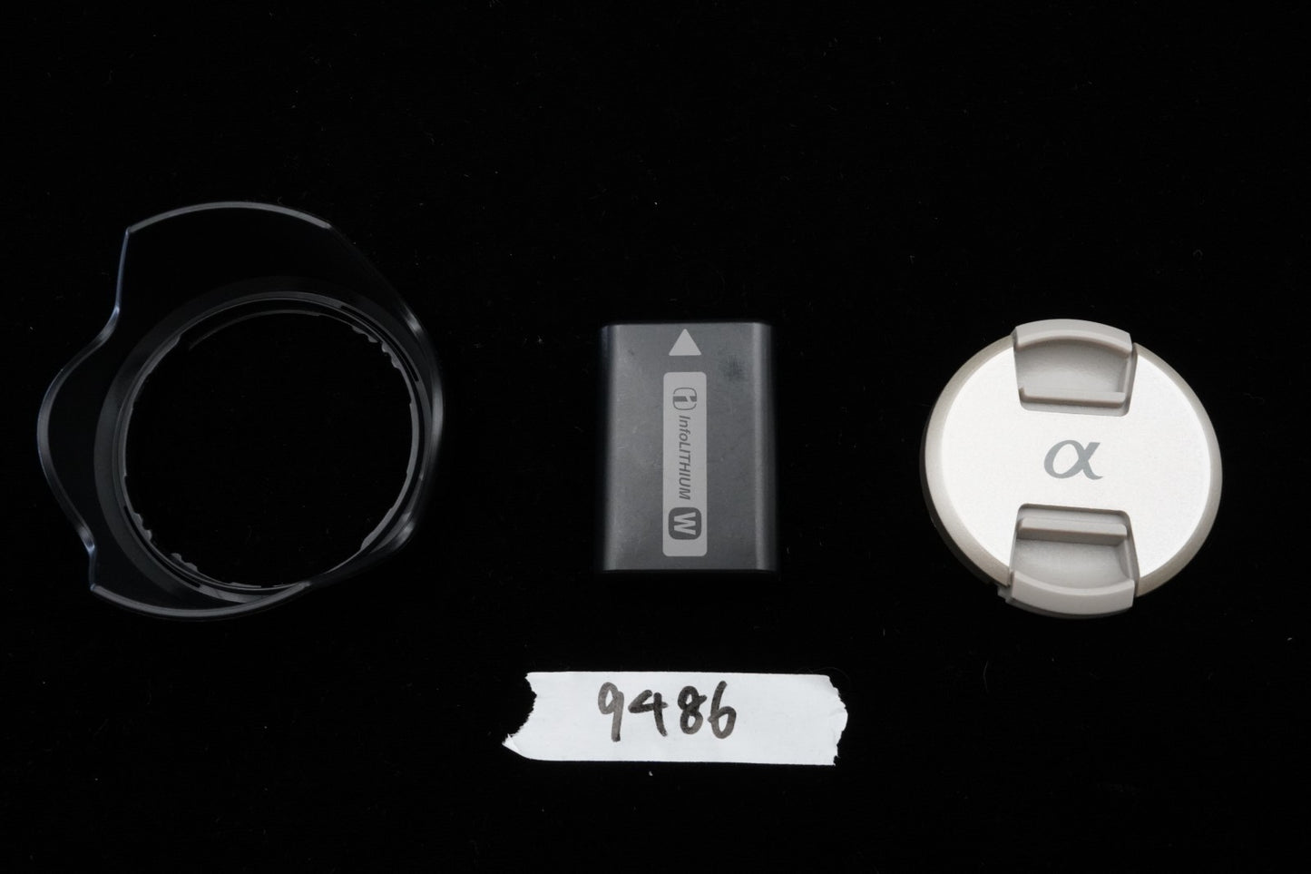 [US Duty Paid] Sony Alpha NEX-5R Mirrorless Camera Bundle with Lens White 9486