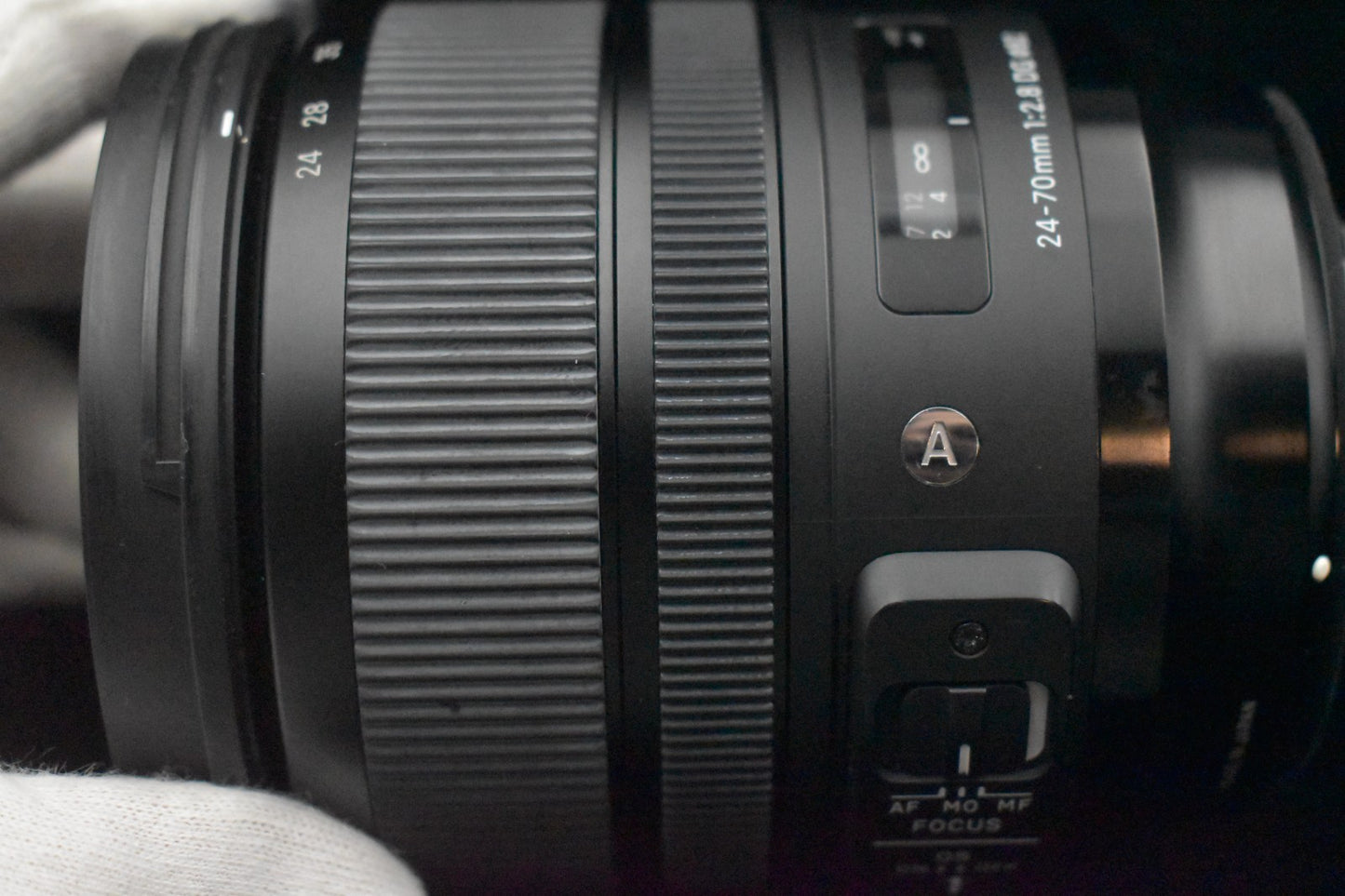 [US Duty Paid] Sigma Art 24-70mm f/2.8 DG OS HSM Lens for Canon EF mount 8681