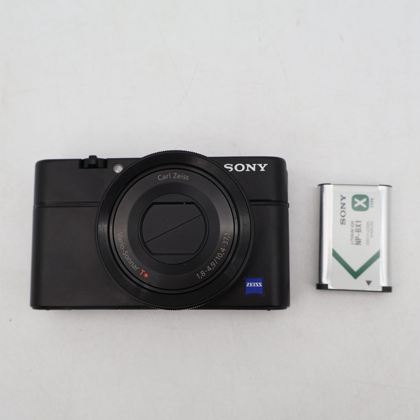 Sony Cyber-Shot DSC-RX100 35 Language Camera 8749 8752-8759 US DUTY PAID R0043