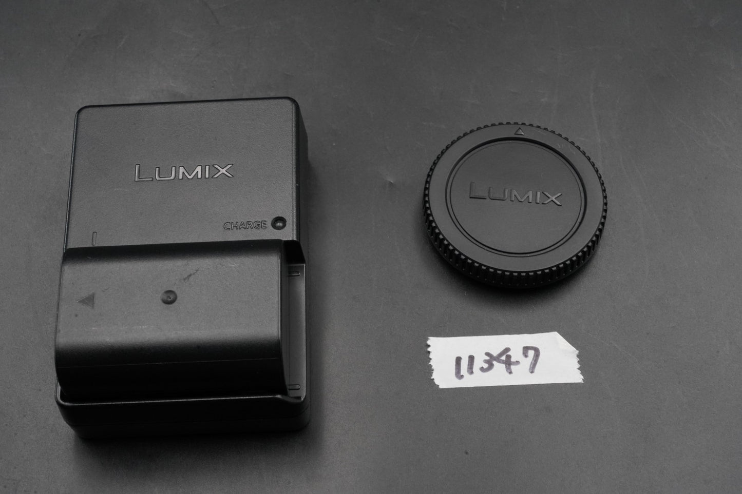 551 cuts!! Panasonic Lumix DC-GH5 20.3MP Mirrorless Body 11347